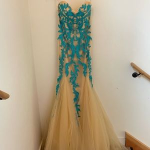 SHERRI HILL PROM DRESS